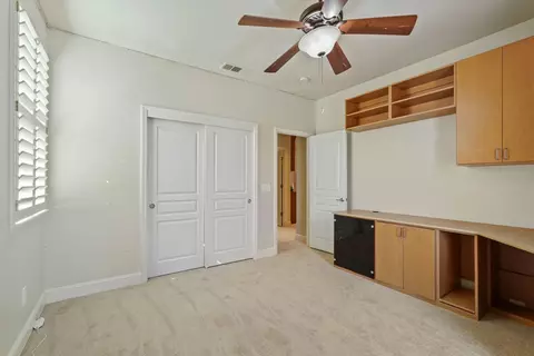Bedroom - 2107 Katnich Ln, Lodi, CA 95242 photo 5 of 10