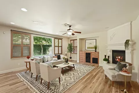 Living - 2107 Katnich Ln, Lodi, CA 95242 photo 1 of 3
