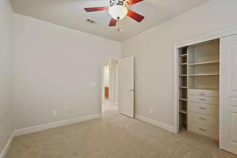 Bedroom - 2107 Katnich Ln, Lodi, CA 95242 photo 7 of 10