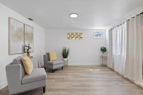 509 E St, Roseville, CA 95678