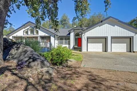 Exterior - 3000 Brennans Rd, Loomis, CA 95650 photo 3 of 18