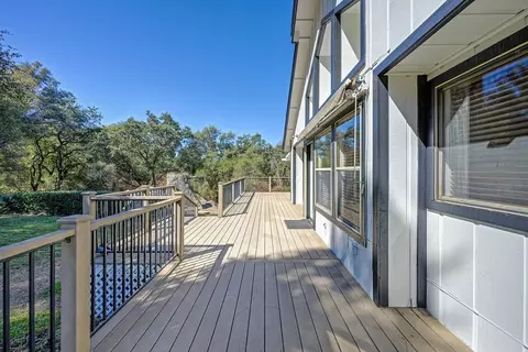 Exterior - 3000 Brennans Rd, Loomis, CA 95650 photo 9 of 18