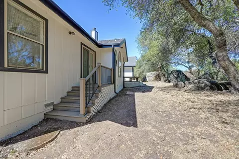 Exterior - 3000 Brennans Rd, Loomis, CA 95650 photo 16 of 18