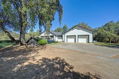 Exterior - 3000 Brennans Rd, Loomis, CA 95650 photo 5 of 18