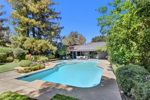 Exterior - 44703 S El Macero Dr, El Macero, CA 95618 photo 12 of 21