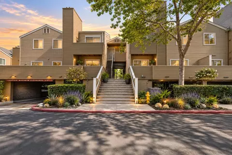 1019 Dornajo Way #154, Sacramento, CA 95825