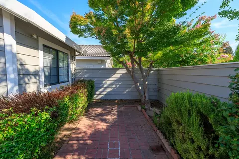 Exterior - 3609 Thomas More Way, Modesto, CA 95356 photo 5 of 16