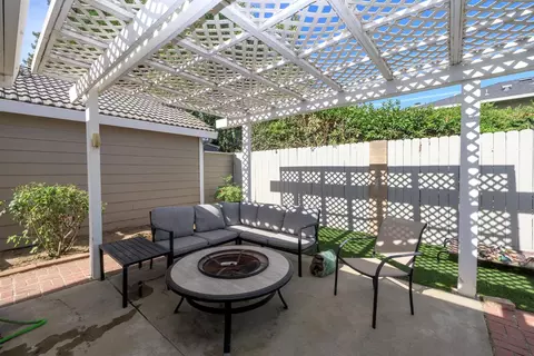 Exterior - 3609 Thomas More Way, Modesto, CA 95356 photo 9 of 16