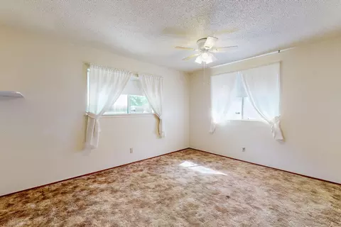 Bedroom - 2727 Locust St, Sutter, CA 95982 photo 5 of 6