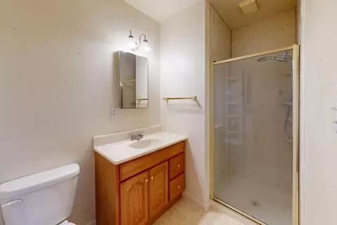 Bath - 2727 Locust St, Sutter, CA 95982 photo 1 of 6
