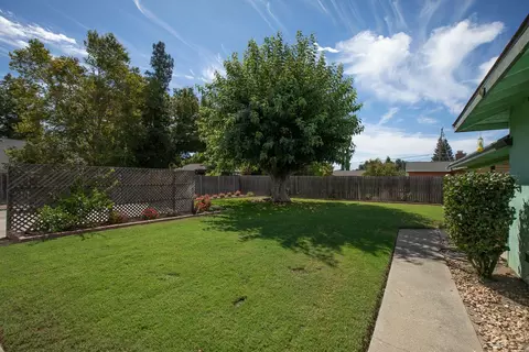 Exterior - 2727 Locust St, Sutter, CA 95982 photo 8 of 13