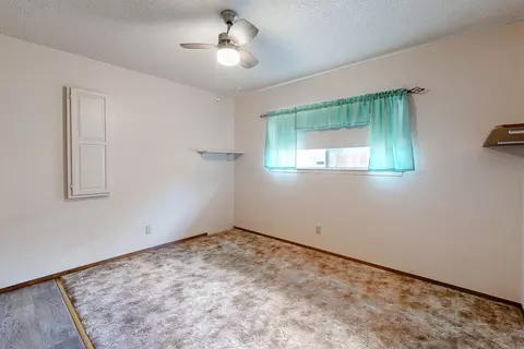 Bedroom - 2727 Locust St, Sutter, CA 95982 photo 3 of 6
