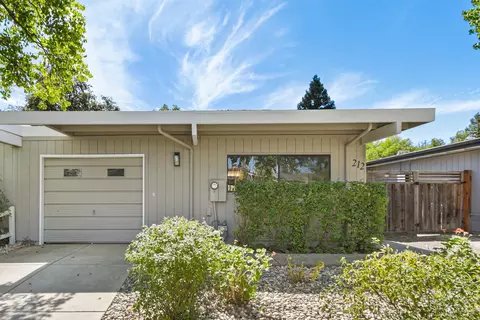 Exterior - 212 Luz Pl, Davis, CA 95616 photo 2 of 8