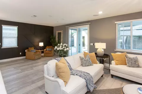 Living - 2614 Lepin Ln, Turlock, CA 95382 photo 2 of 2