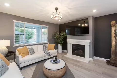 Living - 2614 Lepin Ln, Turlock, CA 95382 photo 1 of 2