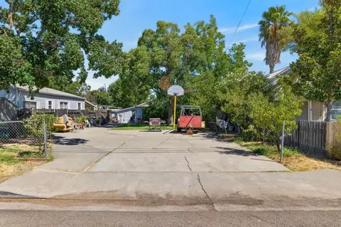 Exterior - 26922 Plainfield St, Esparto, CA 95627 photo 3 of 15
