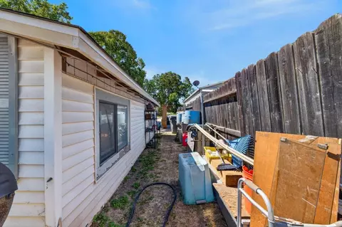 Exterior - 26922 Plainfield St, Esparto, CA 95627 photo 6 of 15