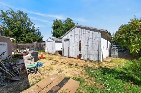 Exterior - 26922 Plainfield St, Esparto, CA 95627 photo 9 of 15