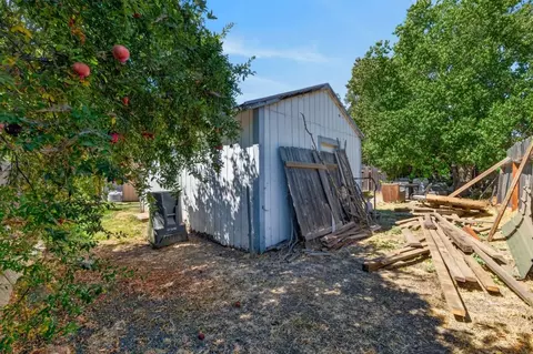 Exterior - 26922 Plainfield St, Esparto, CA 95627 photo 14 of 15