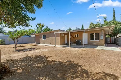 Exterior - 1630 Cameo Way, Modesto, CA 95350 photo 3 of 3