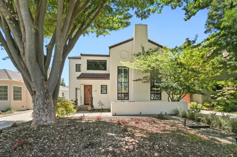 1144 7th Ave, Sacramento, CA 95818