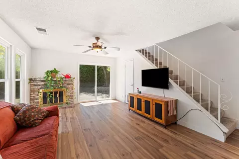 Living - 2022 E 8th St, Davis, CA 95618 photo 2 of 3