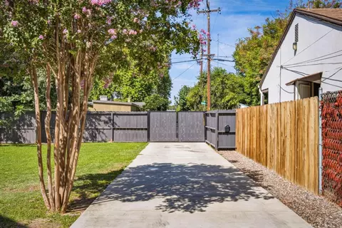 Exterior - 518 Johnson St, Modesto, CA 95354 photo 9 of 13