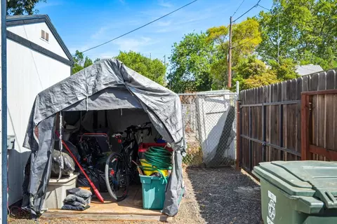 Exterior - 518 Johnson St, Modesto, CA 95354 photo 13 of 13