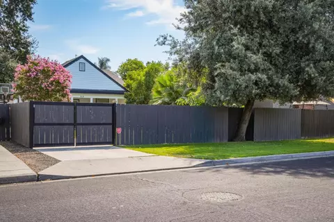 Exterior - 518 Johnson St, Modesto, CA 95354 photo 8 of 13