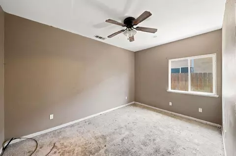 Bedroom - 921 Udona Ln, Modesto, CA 95351 photo 3 of 8