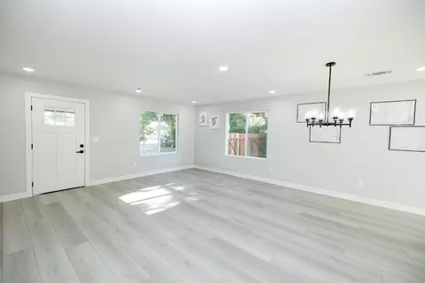 Living - 408 Palm Ave, Modesto, CA 95350 photo 7 of 7