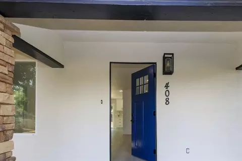 Entry Way - 408 Palm Ave, Modesto, CA 95350 photo 1 of 2