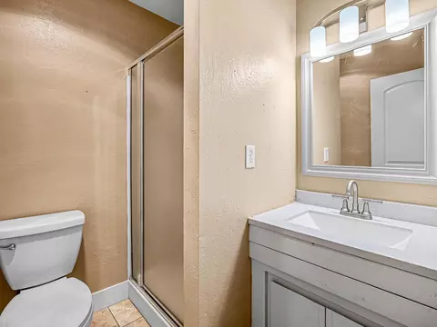 Bath - 2430 Morrene Dr, Placerville, CA 95667 photo 1 of 2