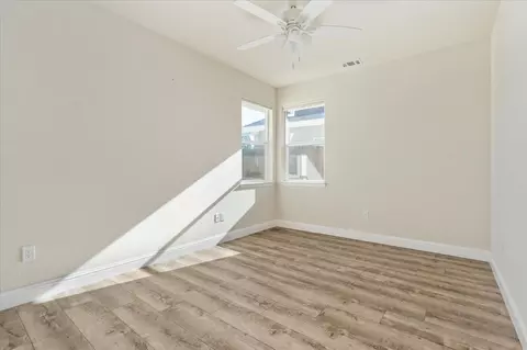 Bedroom - 188 Murphys Oaks Dr, Murphys, CA 95247 photo 3 of 4