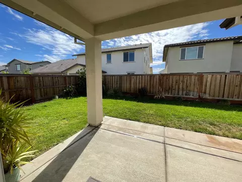 Exterior - 2432 Mozart Ave, Lathrop, CA 95330 photo 2 of 2