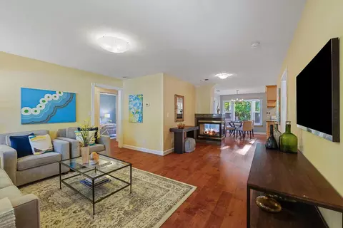 Living - 5 Simmons Way, Davis, CA 95616 photo 1 of 3