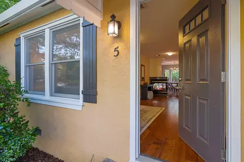 Entry Way - 5 Simmons Way, Davis, CA 95616 photo 1 of 3