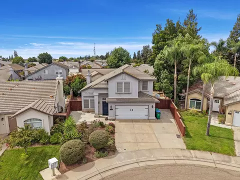 View/Area - 915 Eucalyptus Ct, Lodi, CA 95242 photo 12 of 13