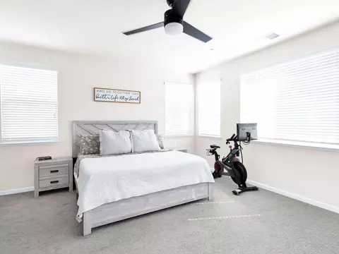 Bedroom - 2104 Melody Ln, Modesto, CA 95355 photo 3 of 9
