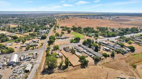 View/Area - 5486 Feather River Blvd, Olivehurst, CA 95961 photo 8 of 10