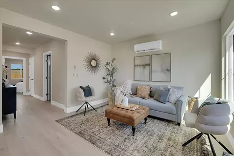 Living - 5486 Feather River Blvd, Olivehurst, CA 95961 photo 2 of 3