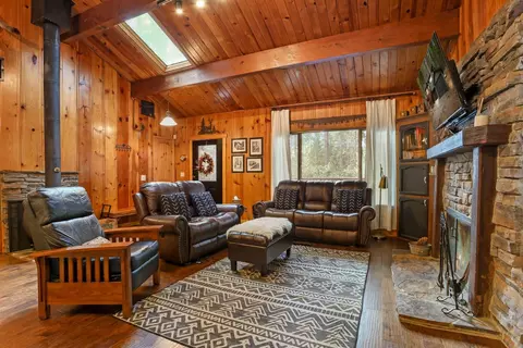Living - 25127 Abraham Ave, Mi Wuk Village, CA 95346 photo 3 of 8