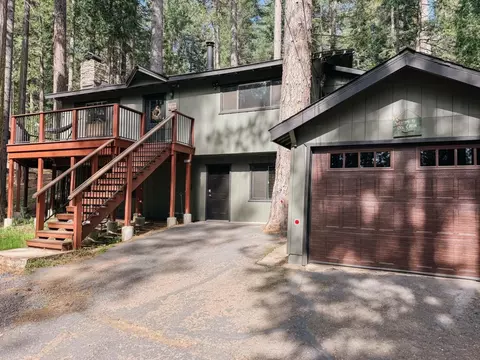 Exterior - 25127 Abraham Ave, Mi Wuk Village, CA 95346 photo 6 of 16