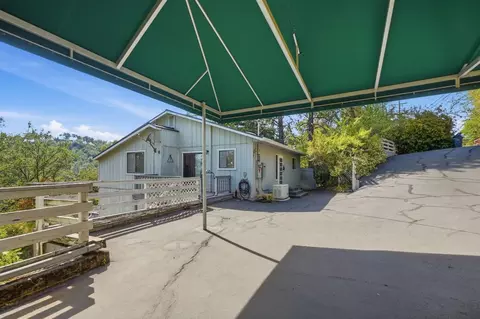 Exterior - 184 Mccormick Dr, Sonora, CA 95370 photo 5 of 15