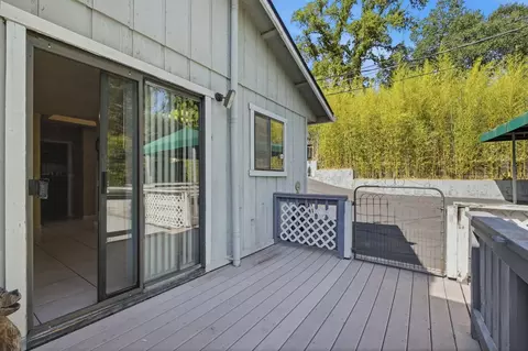 Exterior - 184 Mccormick Dr, Sonora, CA 95370 photo 9 of 15