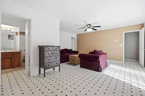Living - 184 Mccormick Dr, Sonora, CA 95370 photo 4 of 5