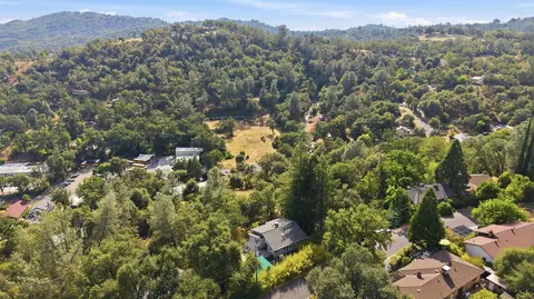 View/Area - 184 Mccormick Dr, Sonora, CA 95370 photo 4 of 7