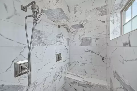 Bath - 968 Dusty Stone Loop, Rocklin, CA 95765 photo 2 of 5