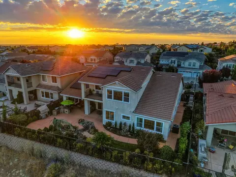 View/Area - 968 Dusty Stone Loop, Rocklin, CA 95765 photo 6 of 8