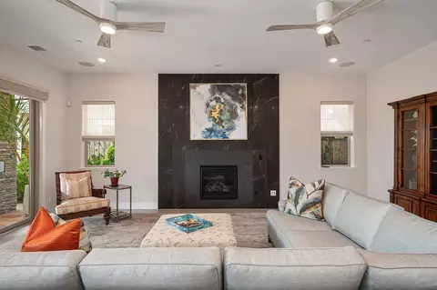 Living - 968 Dusty Stone Loop, Rocklin, CA 95765 photo 3 of 4